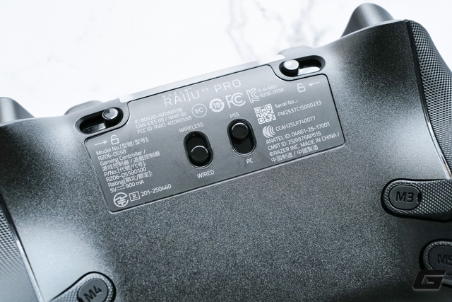 Razer Raiju V3 Pro: Cần analog TMR và nút “click chuột” đưa độ chính xác lên đỉnh cao cho game thủ yêu thích chất “PlayStation” - Ảnh 23.