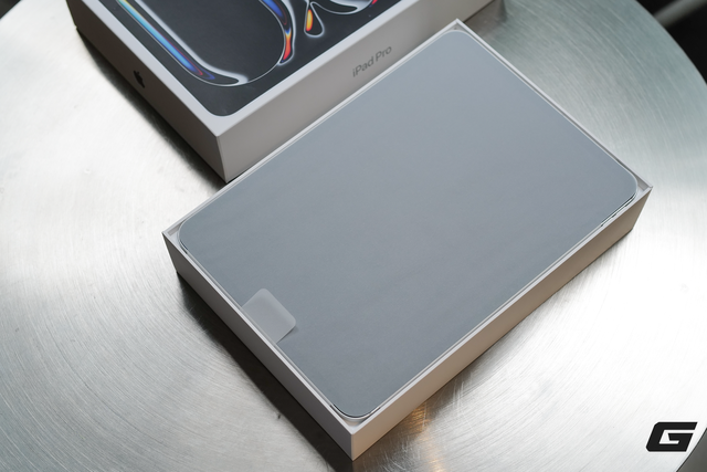 Mở hộp iPad Pro M5 11-inch chính hãng: Sức mạnh của Mac trong thân máy 5.3mm, SSD siêu tốc, tương thích với phụ kiện sẵn có - Ảnh 4.
