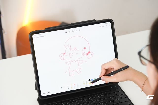 Bỏ Magic Keyboard, tôi thử biến iPad Pro M4 thành workstation với chiếc bàn phím này và kết quả vượt kỳ vọng! - Ảnh 19.