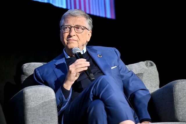 Bill Gates chỉ ra rủi ro nhân 4 đang đe doạ thế giới: ‘Người trẻ phải biết sợ mà cố gắng phấn đấu’- Ảnh 1.