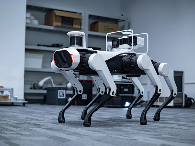 Lenovo dùng robot chó 6 chân tích hợp AI để bảo vệ chùa tháp gỗ cao nhất thế giới- Ảnh 2. Lenovo dùng robot chó 6 chân tích hợp AI để bảo vệ chùa tháp gỗ cao nhất thế giới- Ảnh 2.