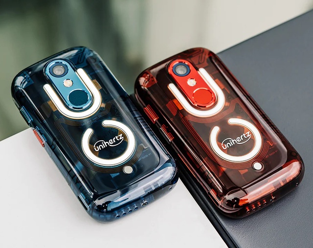 Điện thoại màn hình chỉ 3 inch, pin 2000mAh, chạy Android 13, camera đơn, giá hơn 6 triệu vẫn có người mua- Ảnh 5. Điện thoại màn hình chỉ 3 inch, pin 2000mAh, chạy Android 13, camera đơn, giá hơn 6 triệu vẫn có người mua- Ảnh 5.