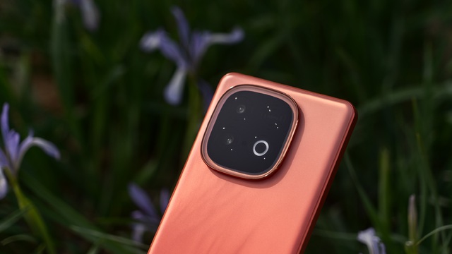 Đây là "đối thủ" của REDMI Turbo 4 Pro: Cùng dùng chip Snapdragon 8s Gen 4, có pin 7.000mAh, giá đều 7,1 triệu đồng nhưng hóa ra có một lý do cực kỳ đáng mua!- Ảnh 5. Đây là "đối thủ" của REDMI Turbo 4 Pro: Cùng dùng chip Snapdragon 8s Gen 4, có pin 7.000mAh, giá đều 7,1 triệu đồng nhưng hóa ra có một lý do cực kỳ đáng mua!- Ảnh 5.