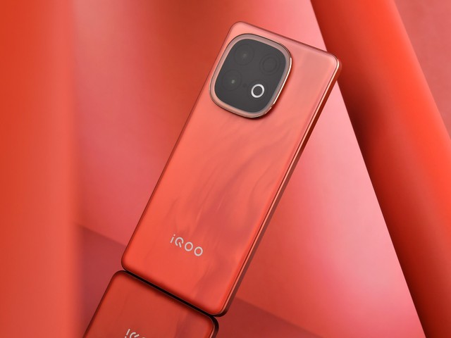 Đây là "đối thủ" của REDMI Turbo 4 Pro: Cùng dùng chip Snapdragon 8s Gen 4, có pin 7.000mAh, giá đều 7,1 triệu đồng nhưng hóa ra có một lý do cực kỳ đáng mua!- Ảnh 10. Đây là "đối thủ" của REDMI Turbo 4 Pro: Cùng dùng chip Snapdragon 8s Gen 4, có pin 7.000mAh, giá đều 7,1 triệu đồng nhưng hóa ra có một lý do cực kỳ đáng mua!- Ảnh 10.