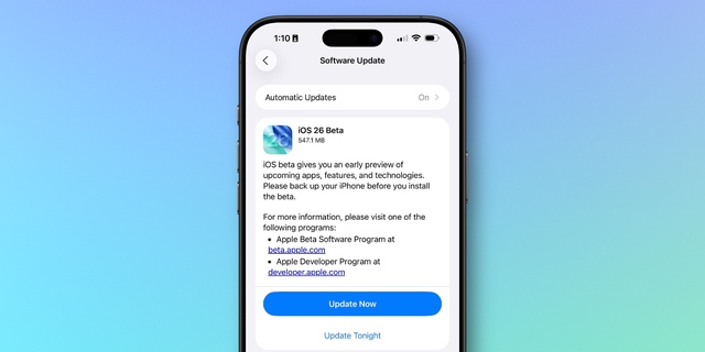 Apple bất ngờ tung ra bản dựng mới của iOS 26 Beta 1 chỉ vài ngày sau khi phát hành- Ảnh 1. Apple bất ngờ tung ra bản dựng mới của iOS 26 Beta 1 chỉ vài ngày sau khi phát hành- Ảnh 1.