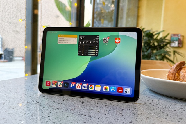 iPhone Fold sẽ là cú sốc lớn: Apple sắp 'hóa phép' cho màn hình gập?- Ảnh 6. iPhone Fold sẽ là cú sốc lớn: Apple sắp 'hóa phép' cho màn hình gập?- Ảnh 6.