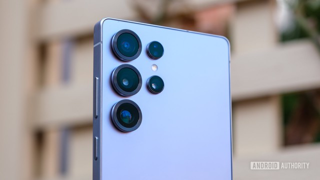 Sự thật bất ngờ: Điện thoại Android hỗ trợ camera 320MP nhưng chẳng ai dùng được- Ảnh 1. Sự thật bất ngờ: Điện thoại Android hỗ trợ camera 320MP nhưng chẳng ai dùng được- Ảnh 1.