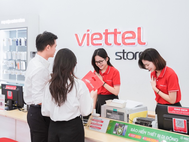 Viettel Store triển khai chương trình khuyến mại dịp Quốc khánh, có cả quà tặng giới hạn cho các iFan- Ảnh 4.