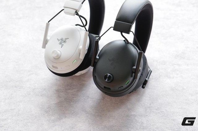 Đập hộp bộ đôi tai nghe gaming mới dành cho fan “rắn 3 đầu” Razer BlackShark V3 và V3 Pro: Thiết kế cá tính, đeo êm và thoáng, driver TriForce mạnh mẽ, có cả ANC- Ảnh 7. Đập hộp bộ đôi tai nghe gaming mới dành cho fan “rắn 3 đầu” Razer BlackShark V3 và V3 Pro: Thiết kế cá tính, đeo êm và thoáng, driver TriForce mạnh mẽ, có cả ANC- Ảnh 7.