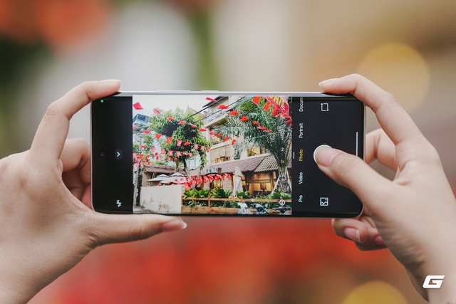 Trên tay Xiaomi Redmi Note 15 5G vừa ra mắt: Giá chỉ hơn 3 triệu đồng nhưng có thiết kế mỏng nhẹ, chip Snapdragon, pin 5.800mAh- Ảnh 9. Trên tay Xiaomi Redmi Note 15 5G vừa ra mắt: Giá chỉ hơn 3 triệu đồng nhưng có thiết kế mỏng nhẹ, chip Snapdragon, pin 5.800mAh- Ảnh 9.