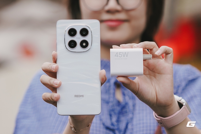 Trên tay Xiaomi Redmi Note 15 5G vừa ra mắt: Giá chỉ hơn 3 triệu đồng nhưng có thiết kế mỏng nhẹ, chip Snapdragon, pin 5.800mAh- Ảnh 13. Trên tay Xiaomi Redmi Note 15 5G vừa ra mắt: Giá chỉ hơn 3 triệu đồng nhưng có thiết kế mỏng nhẹ, chip Snapdragon, pin 5.800mAh- Ảnh 13.