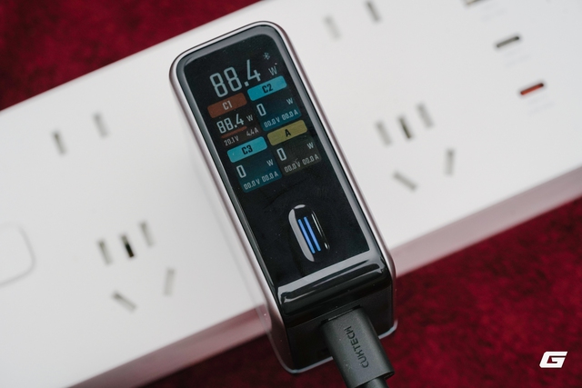 Trên tay "đồ chơi" mới của Xiaomi: Thiết kế nhỏ gọn hiện đại, sạc nhanh 120W, có cả Bluetooth và màn hình- Ảnh 2.
