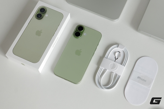 Mở hộp iPhone 17 chính hãng màu xanh cực đẹp: Chiếc iPhone có nhiều nâng cấp đáng giá nhất!- Ảnh 3.