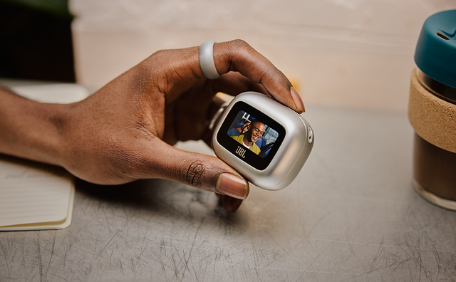 AirPods Pro 3 trở th&agrave;nh ứng cử vi&ecirc;n nặng k&yacute; tại Better Choice Awards 2025 ngay sau khi ra mắt, những đối thủ kh&aacute;c phải d&egrave; chừng?- Ảnh 3.