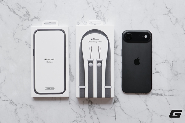 Trên tay ốp Bumper và dây đeo vai iPhone Air: Combo hài hoà vừa bảo vệ vừa đủ lại tôn vinh vẻ đẹp thiết kế- Ảnh 1.