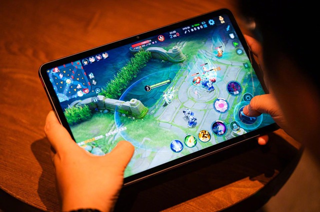 Ra mắt máy tính bảng 11 inch chip Snapdragon 8 Gen 3, pin khủng, giá chính hãng chỉ 12,99 triệu đồng- Ảnh 3.
