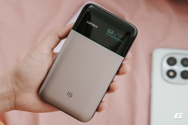 Trên tay "đồ chơi" mới của Xiaomi: Pin dự phòng Cuktech 15 Air, công nghệ silicon-carbon giờ có ở khắp mọi nơi!- Ảnh 3. Trên tay "đồ chơi" mới của Xiaomi: Pin dự phòng Cuktech 15 Air, công nghệ silicon-carbon giờ có ở khắp mọi nơi!- Ảnh 3.