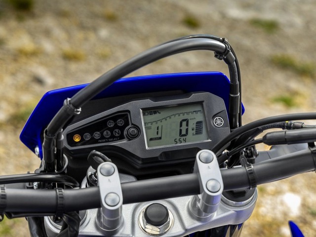 Yamaha b&aacute;t ngờ tung ra WR125R 2026 với động cơ VVA hiện đại, th&aacute;ch thức người l&aacute;i ch&acirc;n ngắn - Ảnh 3.