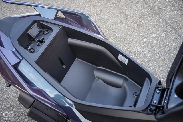 SYM tung ra bản nâng cấp cho mẫu xe tay ga 158 cc với hàng loại công nghệ mà người dùng Honda, Yamaha ao ước - Ảnh 9.