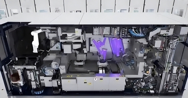 Sếp lớn của ASML tuy&ecirc;n bố: Trung Quốc đang tiến bộ theo c&aacute;ch m&agrave; ch&uacute;ng ta kh&ocirc;ng thể ngăn cản - Ảnh 1.