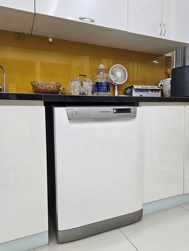 Vợ chê máy rửa bát cũ mẹ tôi đã dùng hơn 10 năm, tôi nói 1 câu khiến nhiều người phải vỗ tay khen hay - Ảnh 5.