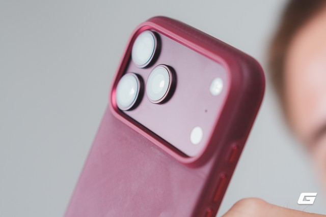 Ốp Pitaka Summa cho iPhone 18 Pro Max: V&acirc;n dệt đẹp, đổi lại hơi nặng tay - Ảnh 9.