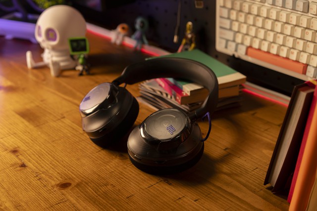 JBL Quantum 520 ra mắt tại Việt Nam, tai nghe gaming không dây driver 50mm, pin 37 giờ, giá 2,99 triệu đồng - Ảnh 5.