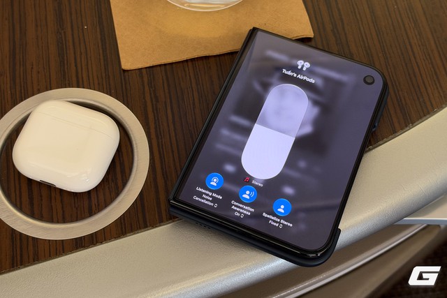 Đeo AirPods 5 ANC suốt ba tuần: Tai nghe mở mà có chống ồn thì đi máy bay, nghe nhạc ra sao? - Ảnh 4.