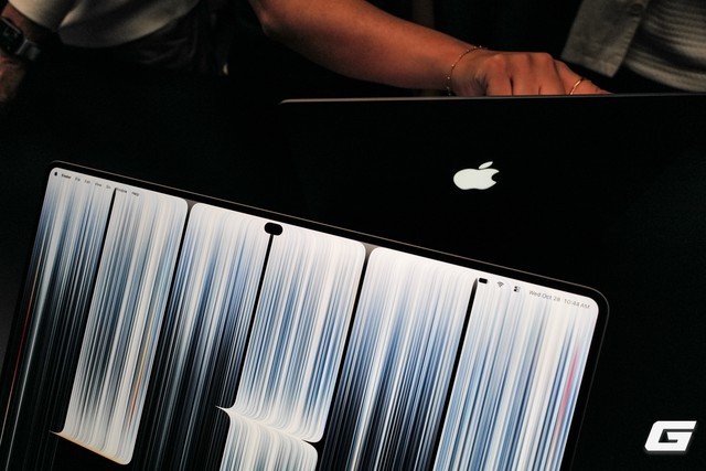 Trải nghiệm nhanh MacBook Pro cảm ứng: M&agrave;n OLED đen s&acirc;u, Dynamic Island l&ecirc;n Mac - Ảnh 5.