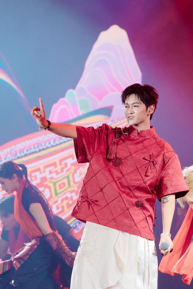 Nhìn lại những màn trình diễn tại Gala Better Choice Awards 2026: Khi âm nhạc, ánh sáng và công nghệ cùng vượt qua giới hạn - Ảnh 15.