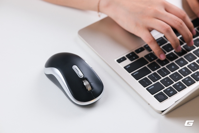 Dùng thử chuột HyperWork Silentium Gen 2: Con lăn ngang, pin 70 ngày và cái giá dưới 500.000 đồng khiến tôi bất ngờ - Ảnh 12.