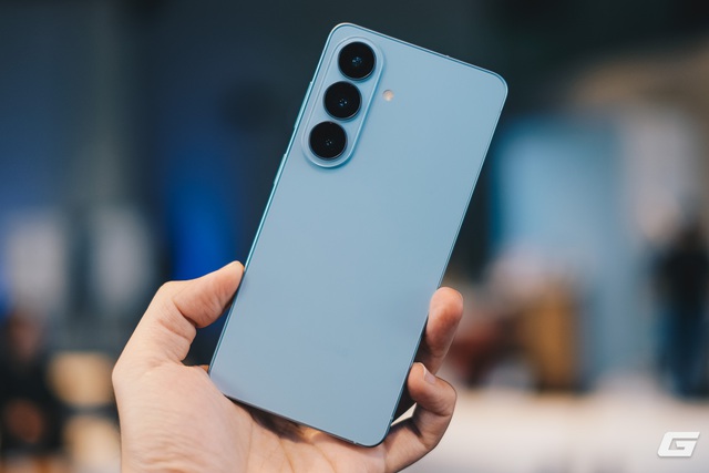 Samsung Galaxy S26 vs. Galaxy S25: Có gì thay đổi và bạn nên mua mẫu nào? - Ảnh 3.