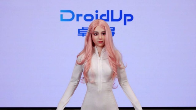 Robot AI sở hữu nhiệt độ cơ thể và biểu cảm hệt như người thật sắp ra mắt với giá gần 500 triệu đồng - Ảnh 1.