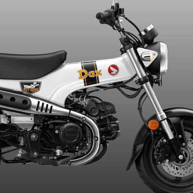 Honda tung Honda Dax m&agrave;u trắng OG White v&agrave; đen OG Black, phong c&aacute;ch ho&agrave;i cổ g&acirc;y ch&uacute; &yacute; giới chơi xe - Ảnh 2.