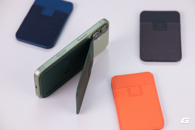 Tr&ecirc;n tay v&iacute; nam ch&acirc;m HyperWork MagSnap Flip: hơn 300.000 đồng được cả v&iacute;, - Ảnh 11.