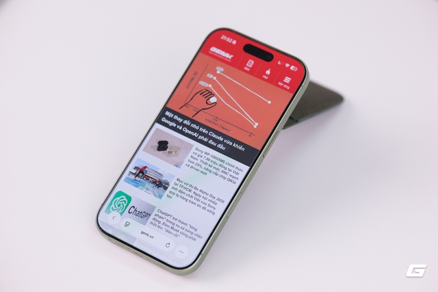 Tr&ecirc;n tay v&iacute; nam ch&acirc;m HyperWork MagSnap Flip: hơn 300.000 đồng được cả v&iacute;, - Ảnh 16.