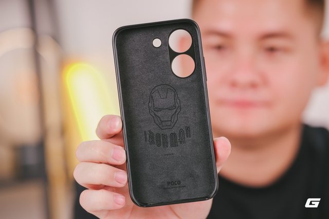 Mở hộp điện thoại Iron Man của Xiaomi - Ảnh 10.
