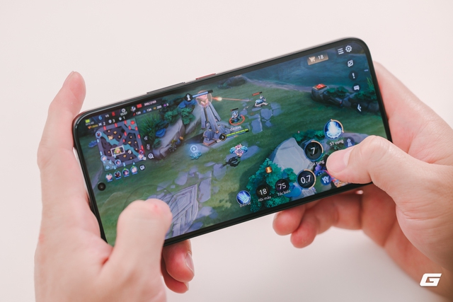 Trên tay điện thoại Xiaomi "Pro Max" pin 8500mAh đầu tiên bán chính hãng tại Việt Nam - Ảnh 11.