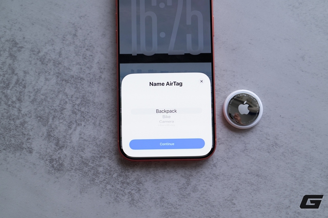 Tr&ecirc;n tay AirTag mới: Vẫn l&agrave; ngoại h&igrave;nh tiện dụng quen thuộc, nhưng "nội c&ocirc;ng" d&ograve; t&igrave;m đ&atilde; đạt đến đẳng cấp mới - Ảnh 11.