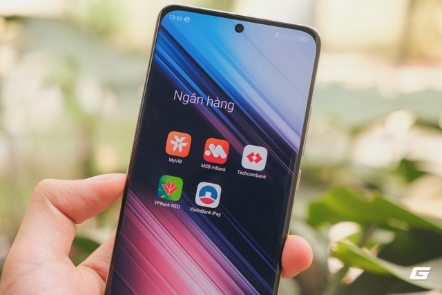 Sau ngày 1/3, điện thoại xách tay vẫn dùng app ngân hàng bình thường: Hiểu sai một chi tiết khiến nhiều người lo oan - Ảnh 1.