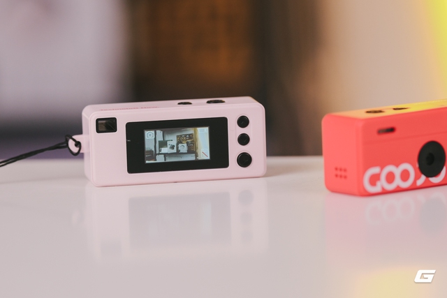 M&aacute;y ảnh b&eacute; bằng ng&oacute;n tay c&aacute;i gi&aacute; 300.000 đồng - chụp ra ảnh thế n&agrave;o m&agrave; giới trẻ 'ph&aacute;t cuồng - Ảnh 19.