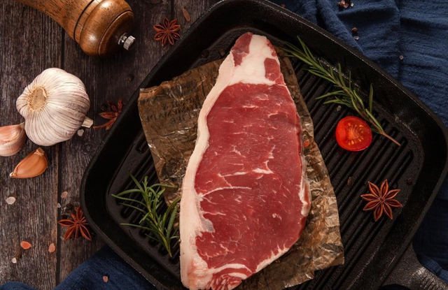 Vì sao người phương Tây mê thịt tảng còn người Việt Nam, Trung Quốc hay Hàn Quốc lại chuộng thịt thái nhỏ? - Ảnh 2.