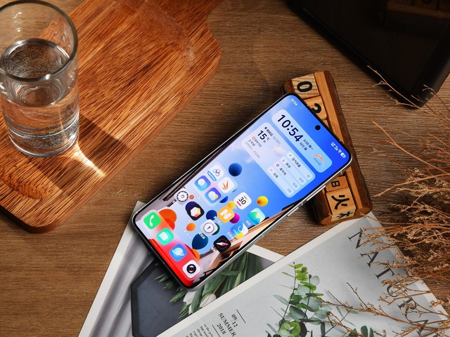 vivo X300 Ultra ra mắt: Camera k&eacute;p 200 MP, ống Zeiss rời 400mm, gi&aacute; từ 26,7 triệu đồng - Ảnh 2.