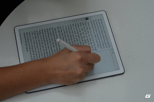 Đánh giá chi tiết Kindle Scribe 2025: Mẫu máy đọc sách có màn hình lớn nhất của Amazon - Ảnh 13.