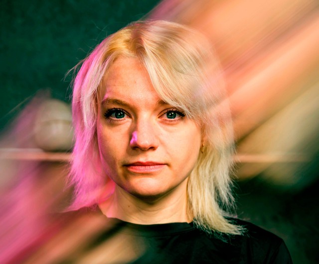 Người "dạy đạo đức" cho AI Claude l&agrave; ai? B&ecirc;n trong bản t&agrave;i liệu 30.000 từ đang định h&igrave;nh c&aacute;ch chatbot cư xử với con người - Ảnh 1.