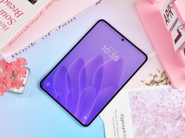 OPPO ra "iPad Mini": M&agrave;n h&igrave;nh 8,8 inch OLED 144Hz, chip Snapdragon 8 Gen 5 - Ảnh 2.