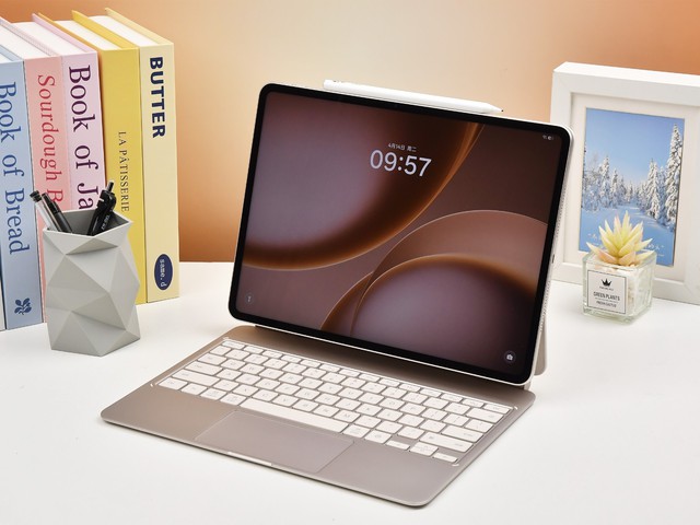 OPPO Pad 5 Pro ra mắt: M&aacute;y t&iacute;nh bảng 13,2 inch, pin 13.380mAh, gi&aacute; chỉ bằng iPad Air - Ảnh 2.