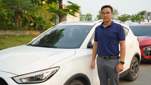 Phải đi h&agrave;ng trăm kilomet để bảo h&agrave;nh: T&igrave;nh cảnh "tiến tho&aacute;i lưỡng nan" của người d&ugrave;ng xe điện Trung Quốc bị bỏ rơi - Ảnh 1.