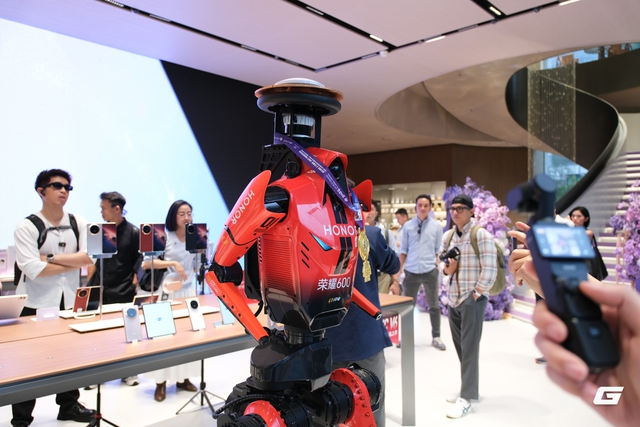 HONOR Alpha Store Th&acirc;m Quyến v&agrave; m&ocirc; h&igrave;nh b&aacute;n lẻ chưa từng c&oacute; - Ảnh 17.