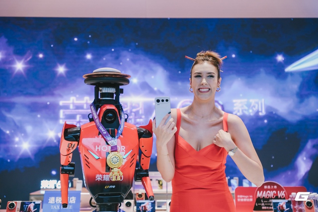 HONOR Alpha Store Th&acirc;m Quyến v&agrave; m&ocirc; h&igrave;nh b&aacute;n lẻ chưa từng c&oacute; - Ảnh 3.